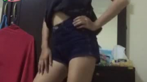 Sexy Thai babe takes hard cumshots