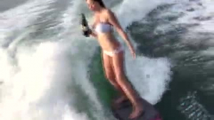 Surfing jock theymale jerking off his horny girlfriend