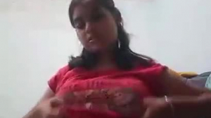 Super cute headset cougar masturbating on webcam