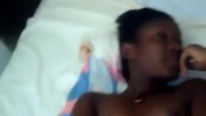 Ebony titty babe dyke fingering her pussy pink.